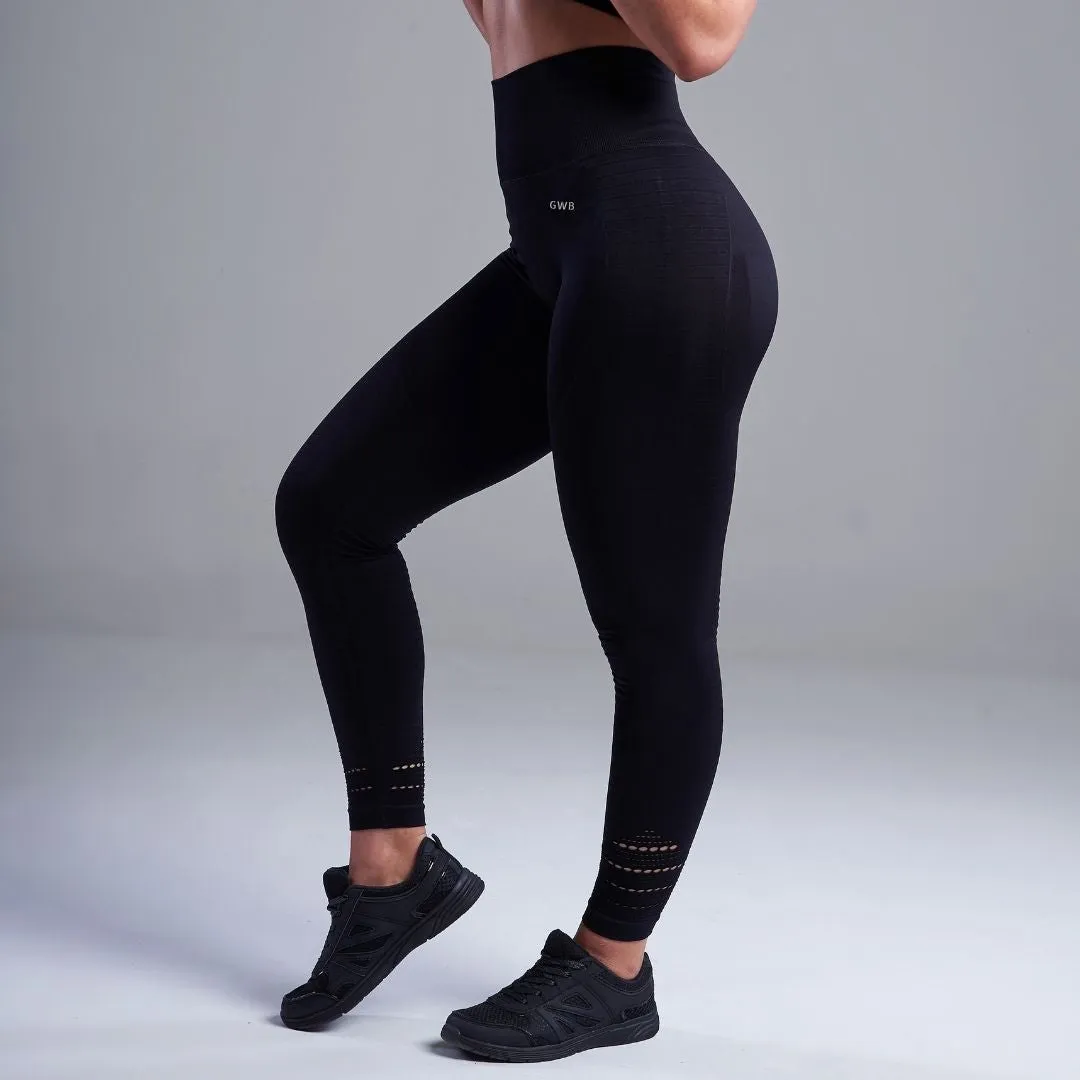 Capella Leggings in Black