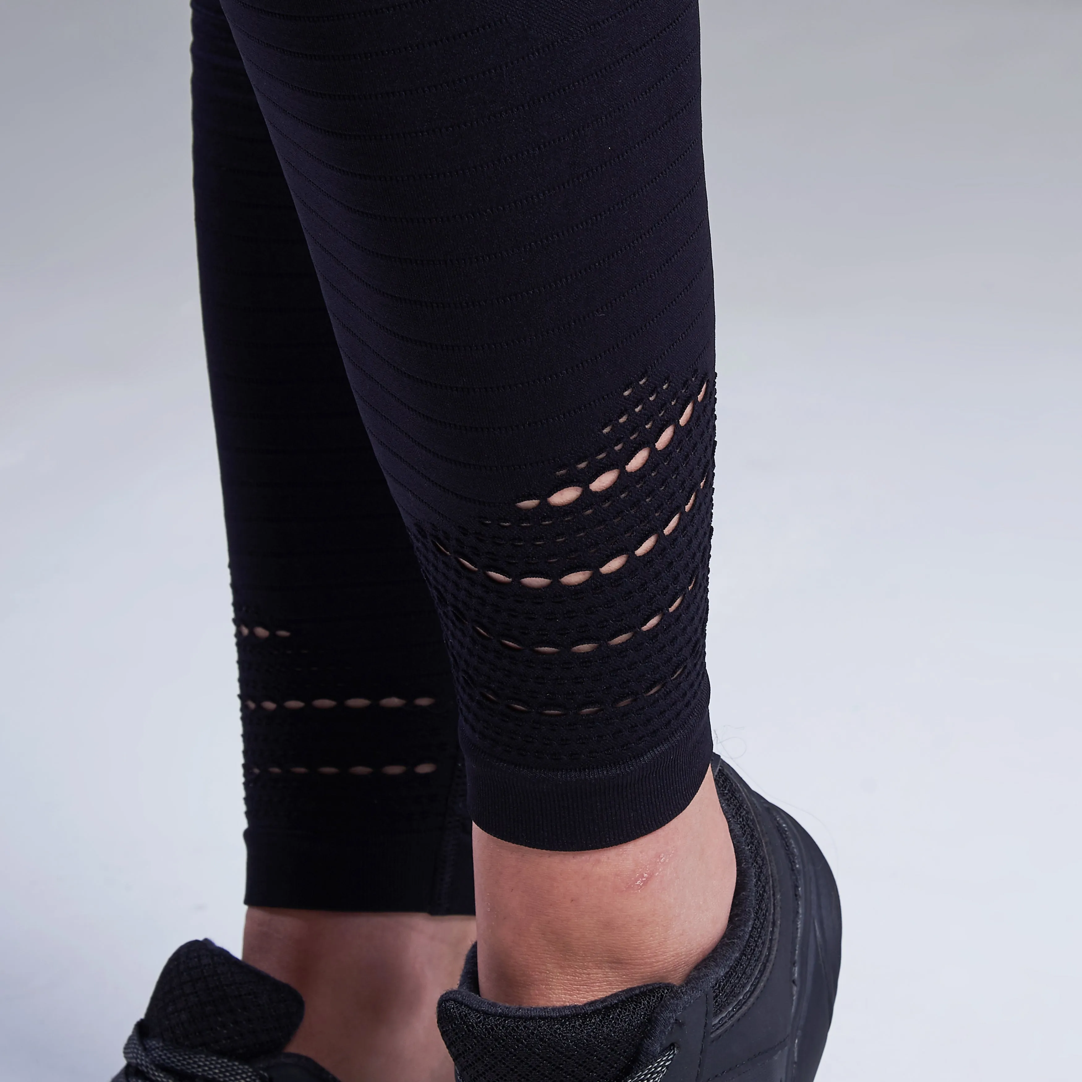 Capella Leggings in Black