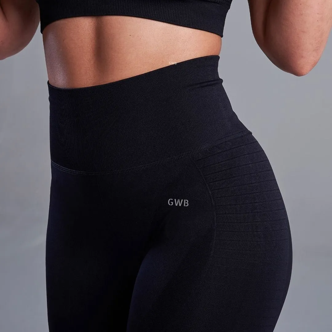 Capella Leggings in Black