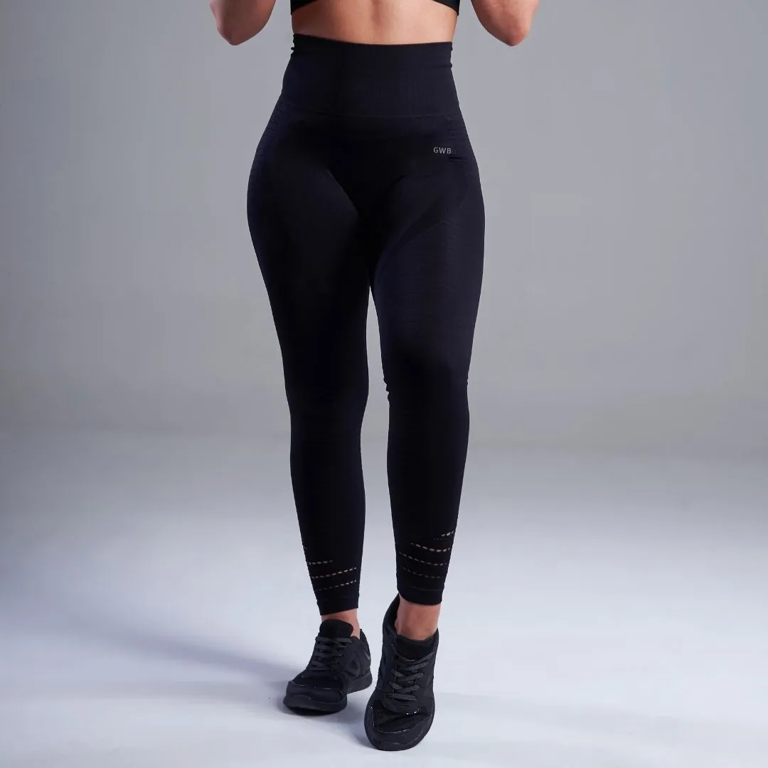 Capella Leggings in Black