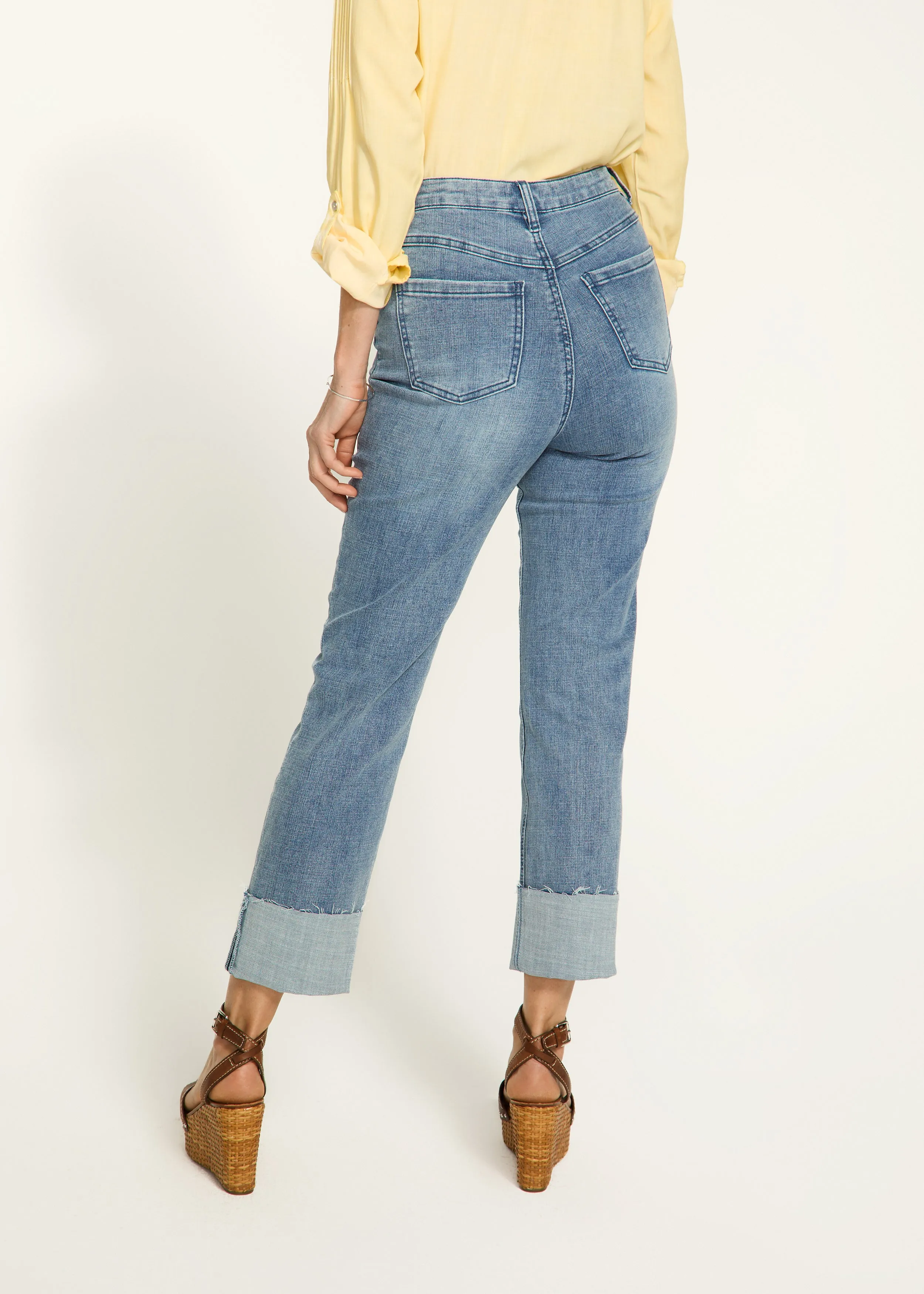 FDJ Suzanne Straight Crop Jean