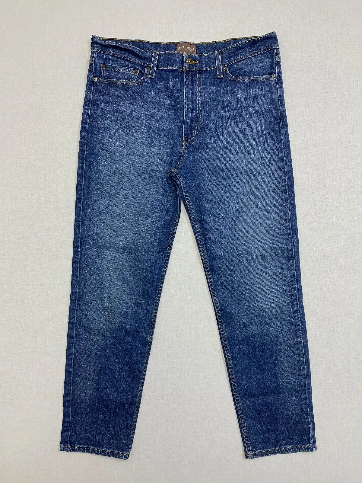 Great Northwest Mens Straight leg  Jeans, Size 33X32