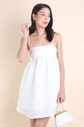 PICCO BABYDOLL TRAPEZE DRESS IN CREAMY WHITE