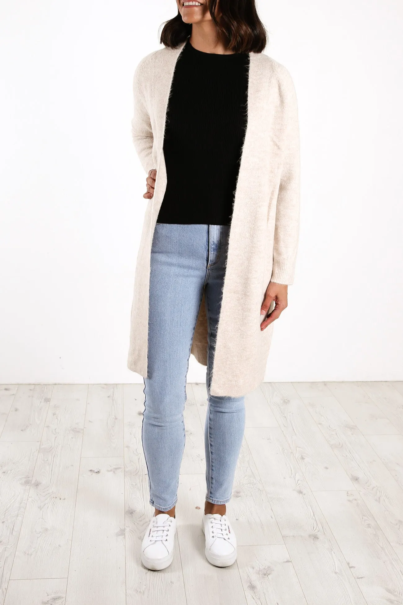 Rae Cardigan Beige