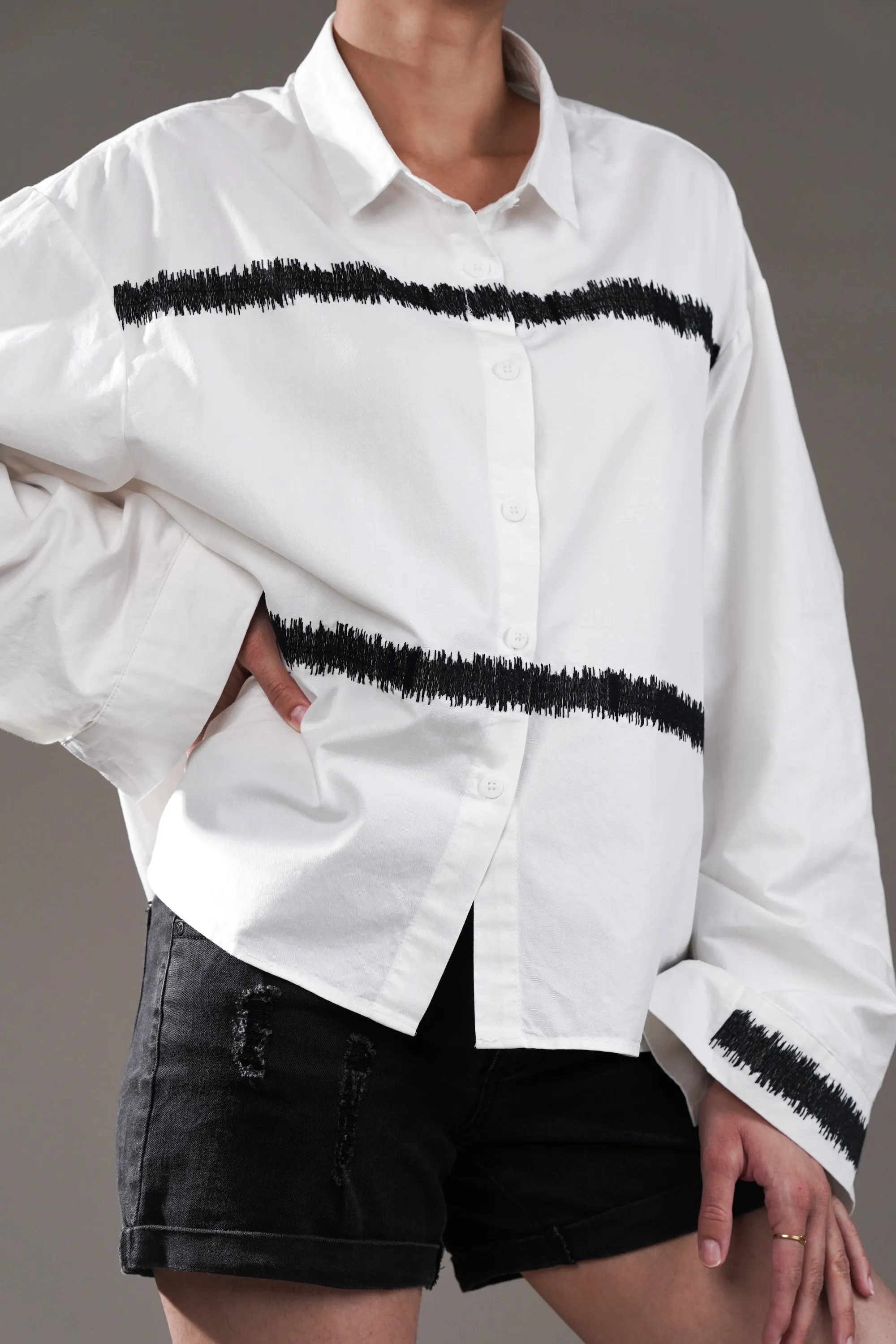 White Cotton Shirt With Fur Stitch