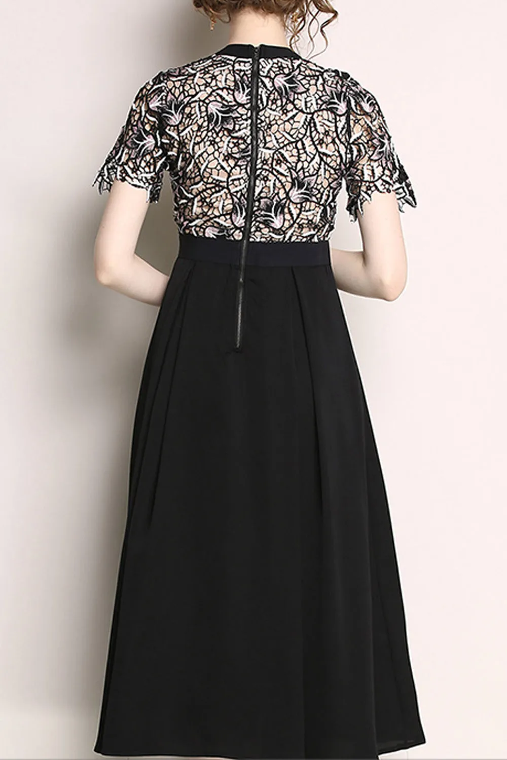 Women Short Sleeve Mid Length Solid Color Skirt Round Neck Convenient Lace Embroidery Dress - C6922ZWD